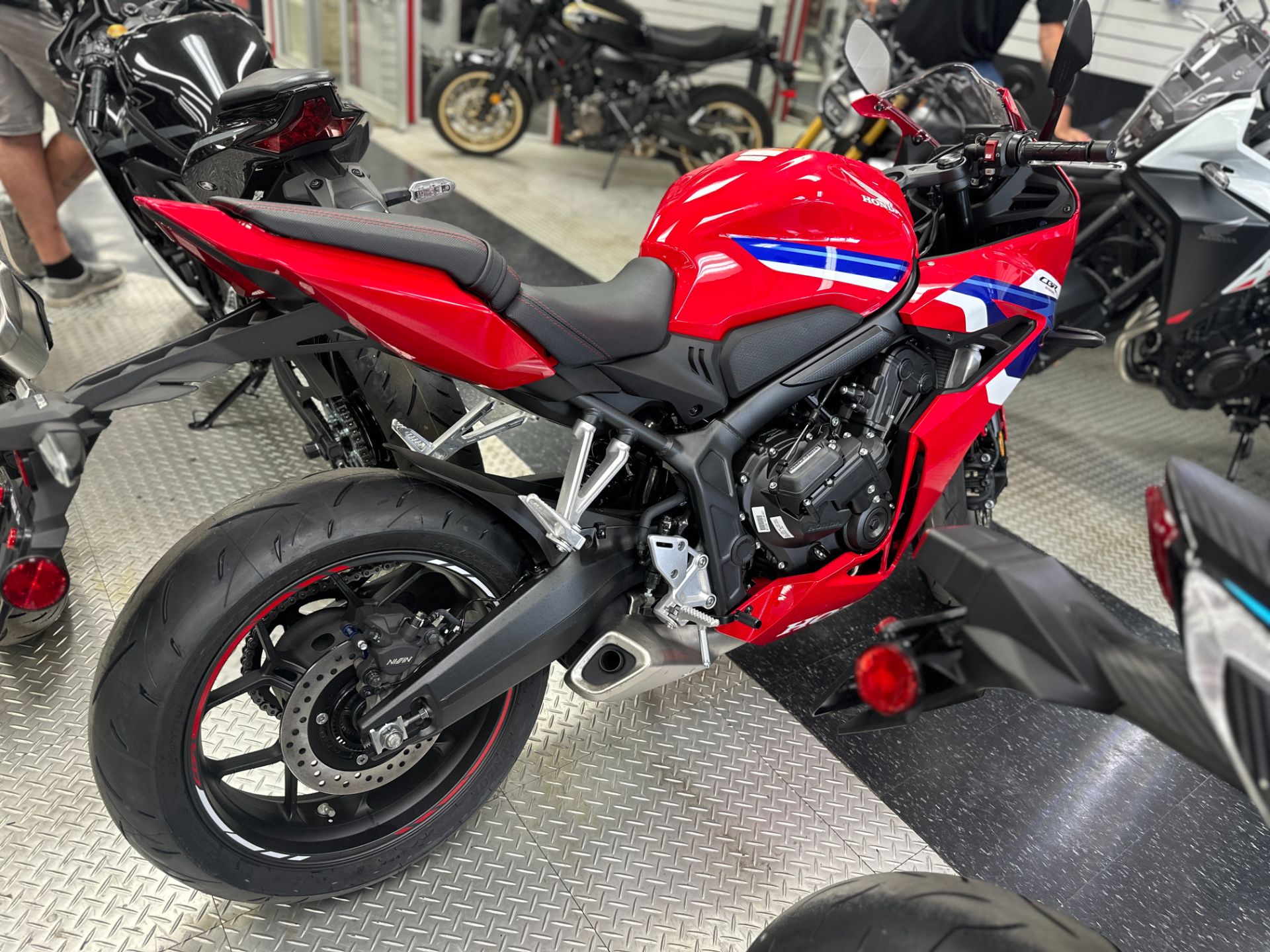 2026 Honda CBR650R E-Clutch 3
