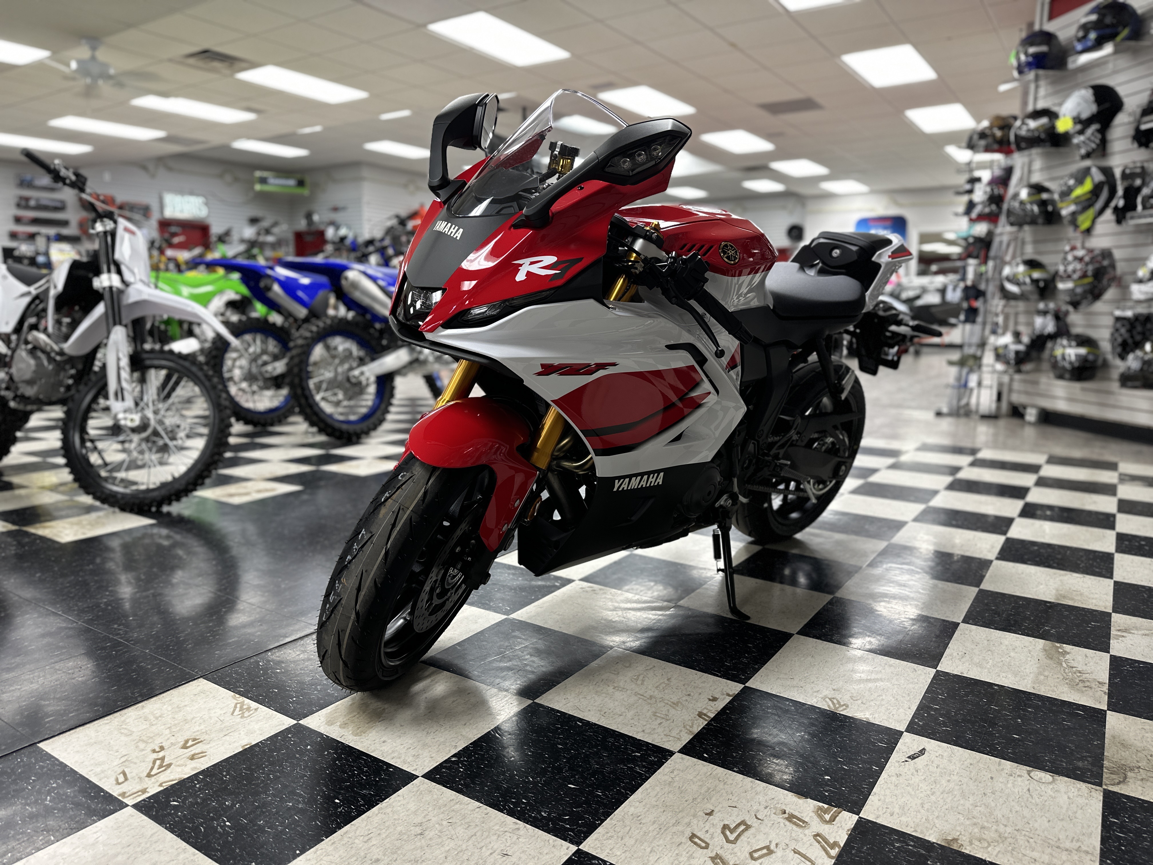 2026 Yamaha YZF-R7 1