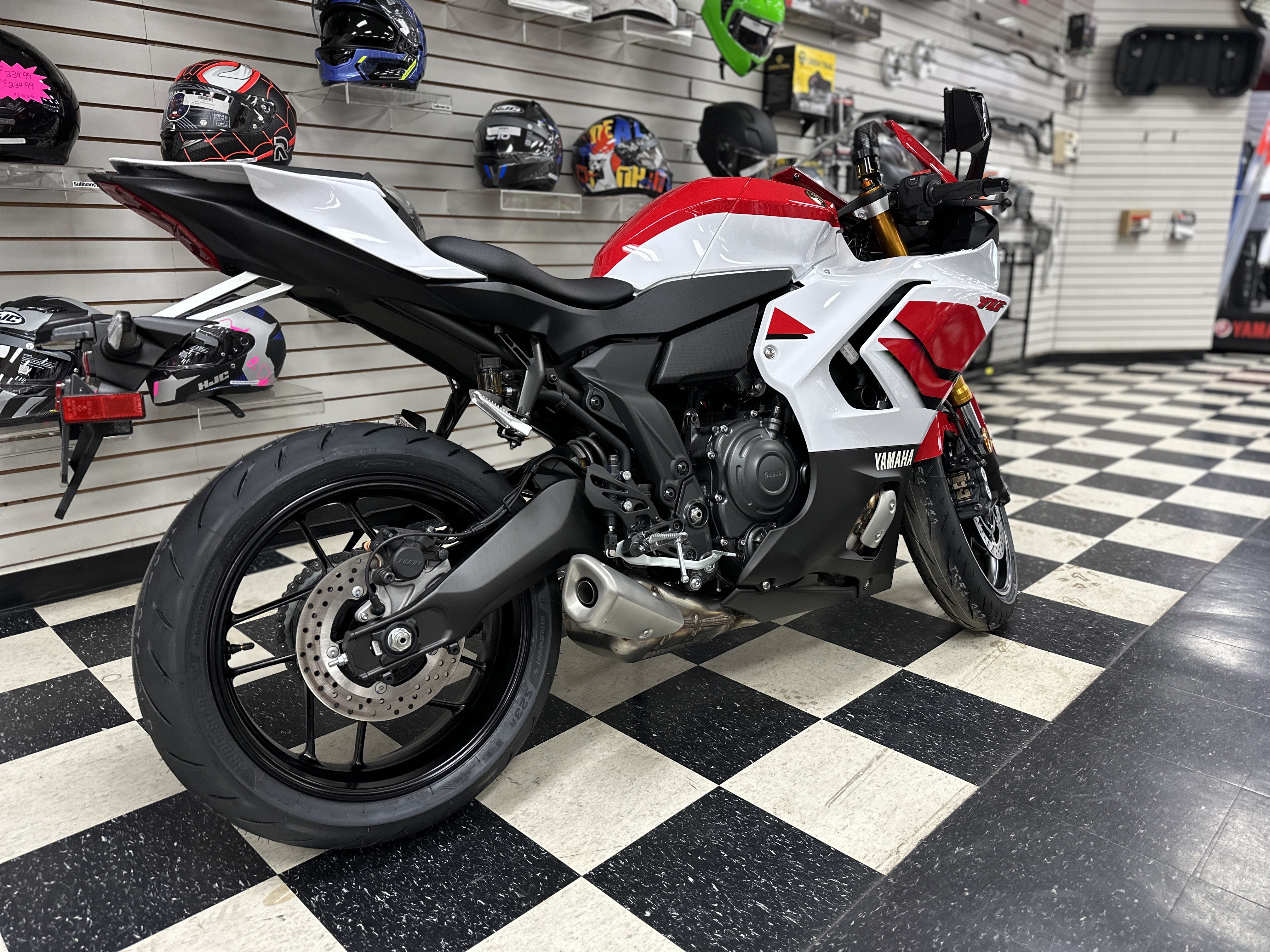 2026 Yamaha YZF-R7 3