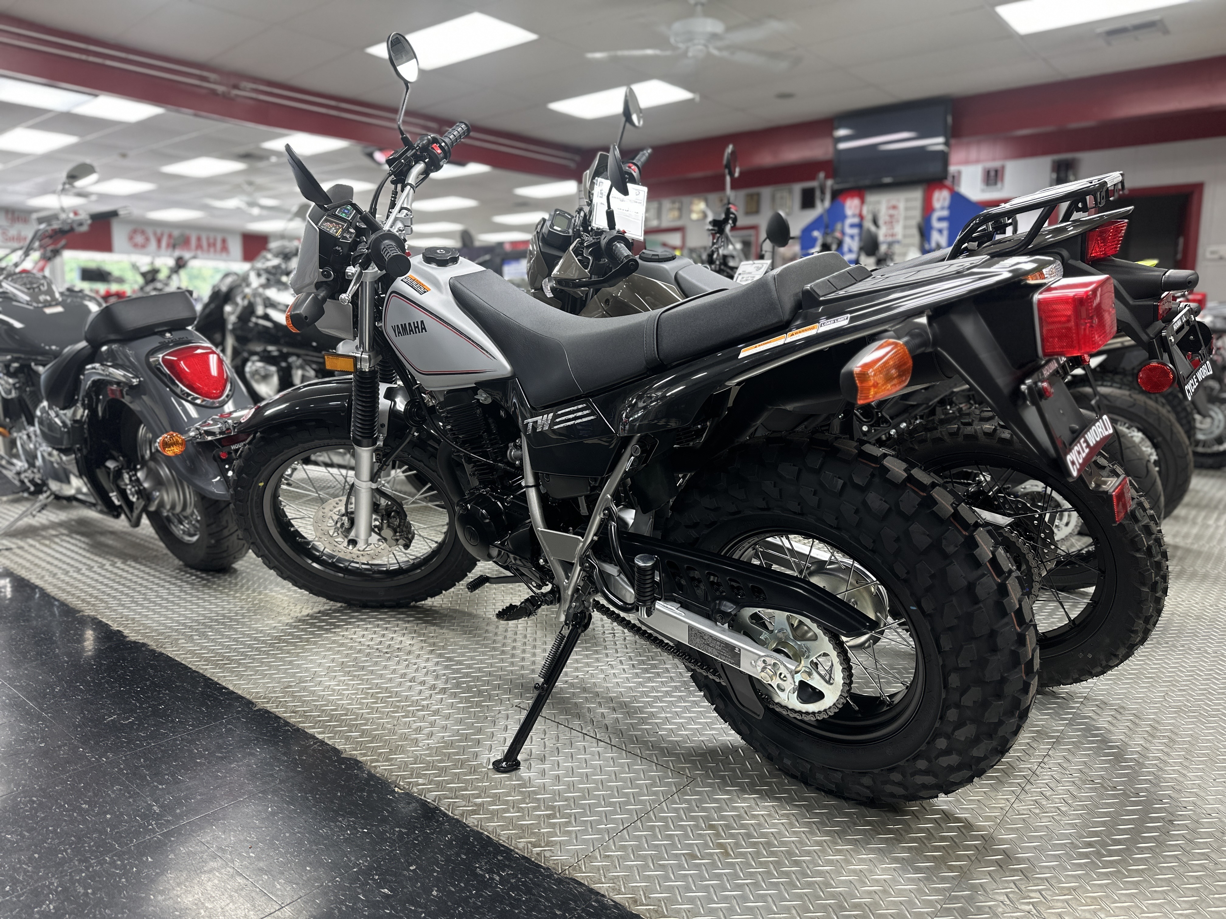 2027 Yamaha TW200 2