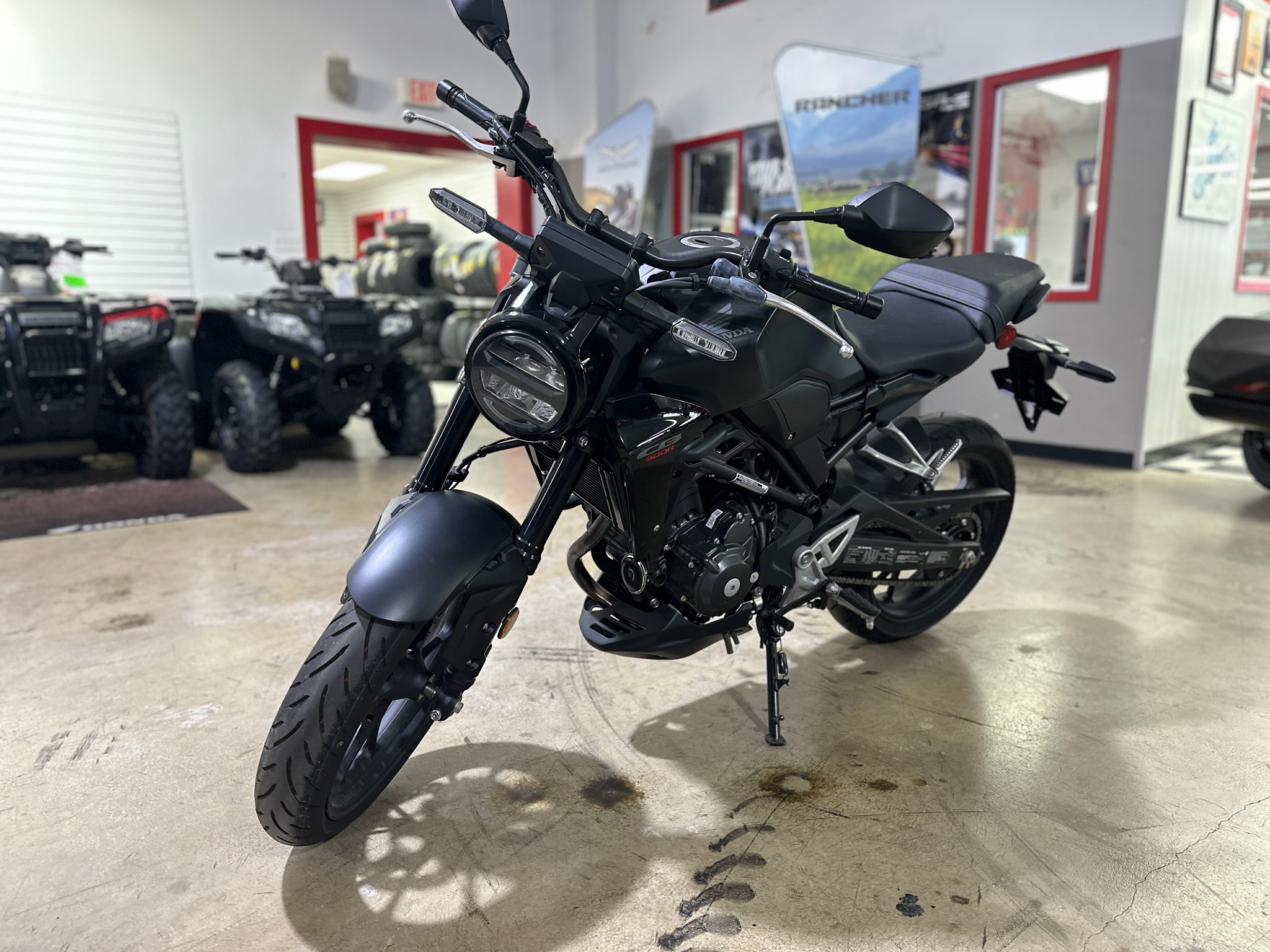 2023 CB300R ABS