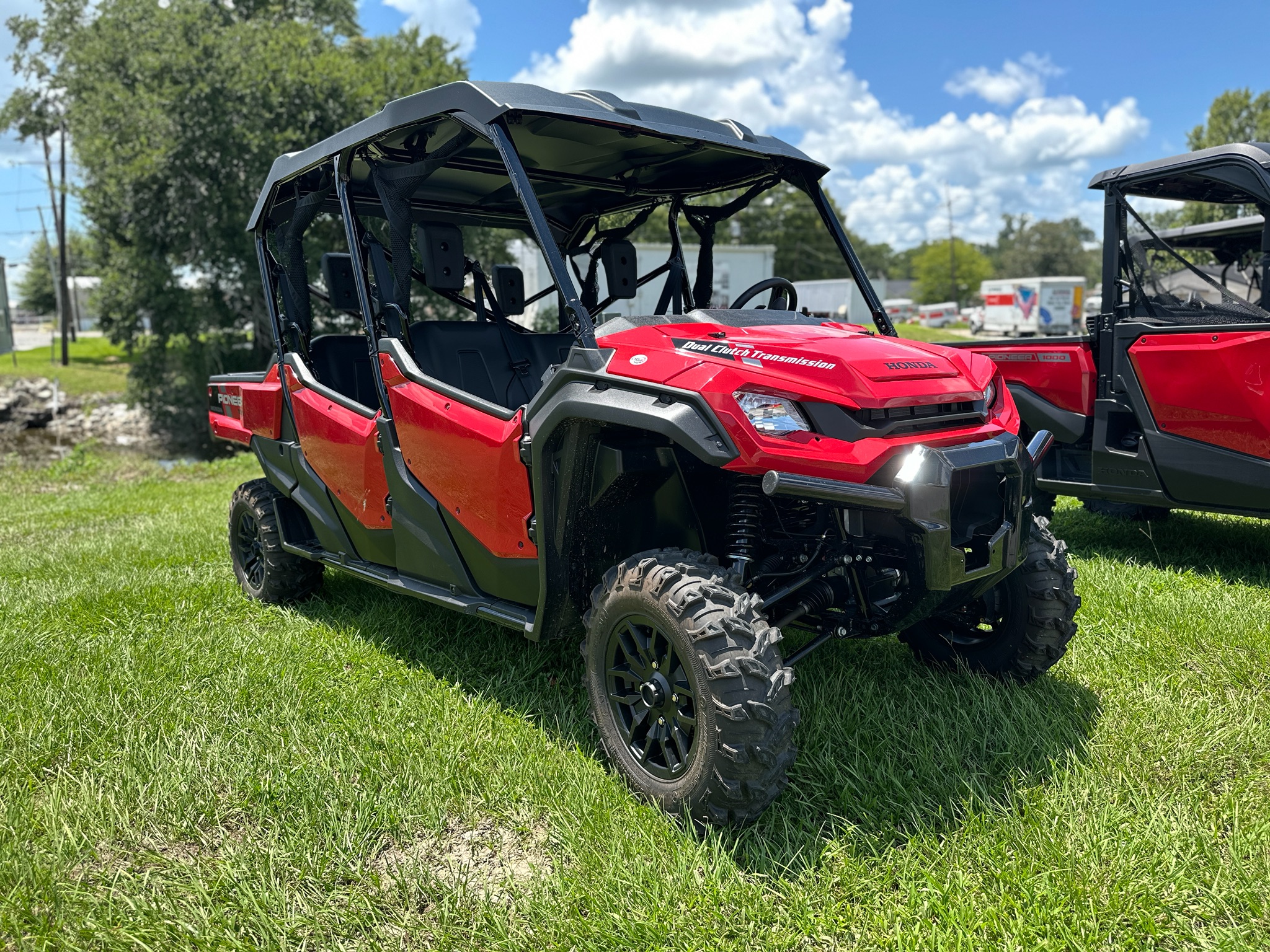 2025 Honda Pioneer 1000-6 Deluxe Crew 1