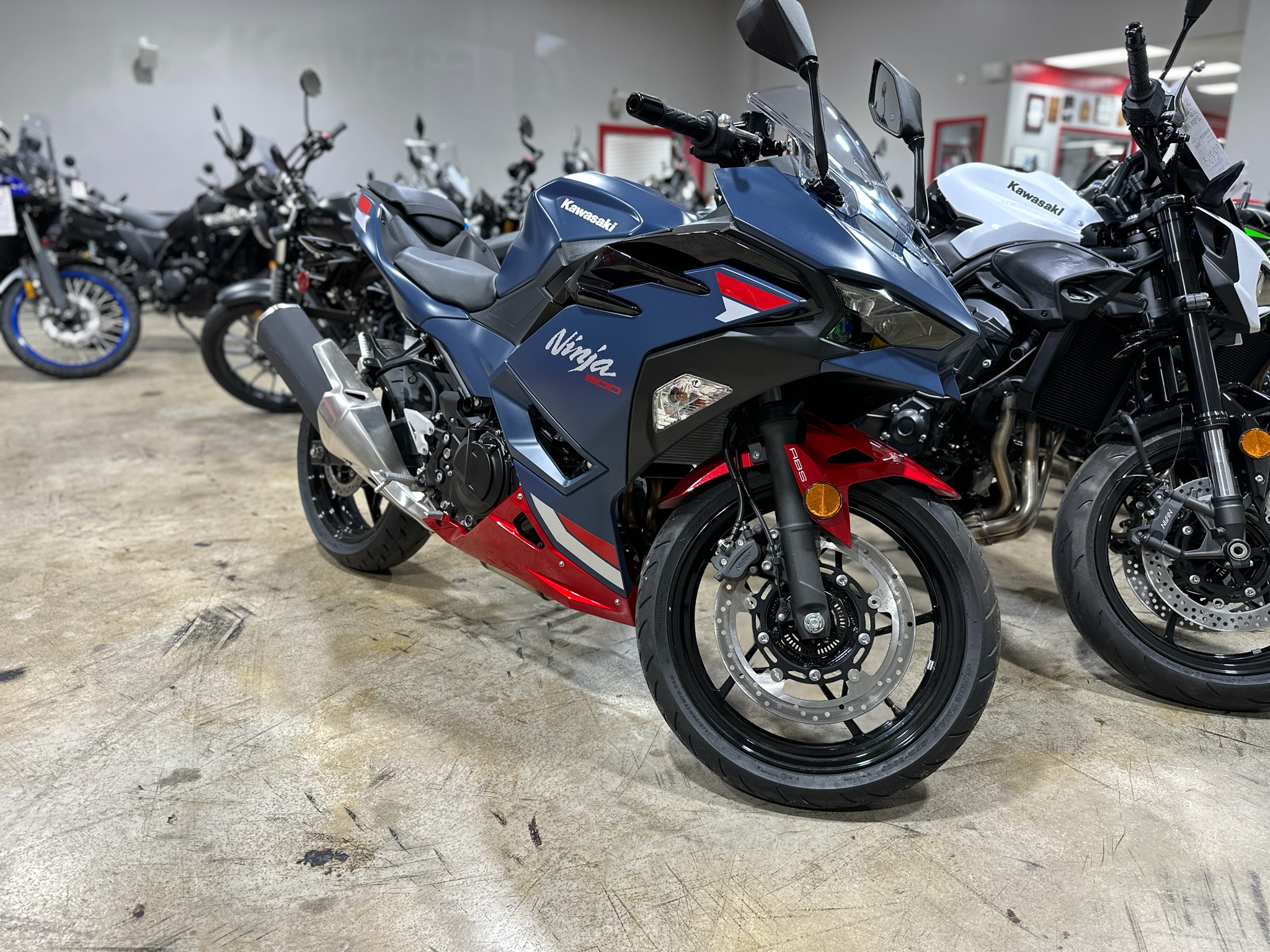 2026 Ninja® 500 ABS