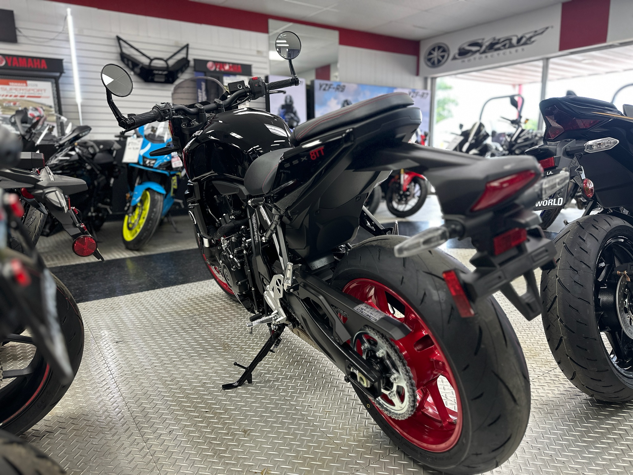 2026 Suzuki GSX-8TT 3