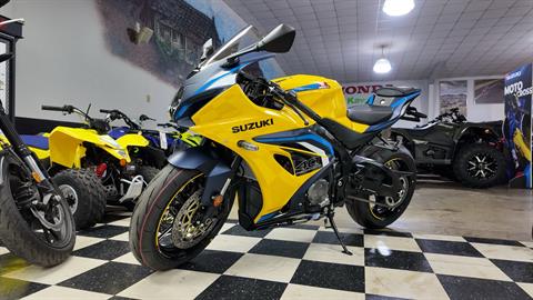 2027 Suzuki GSX-R1000 40th Anniversary Edition — photo 1 of 8