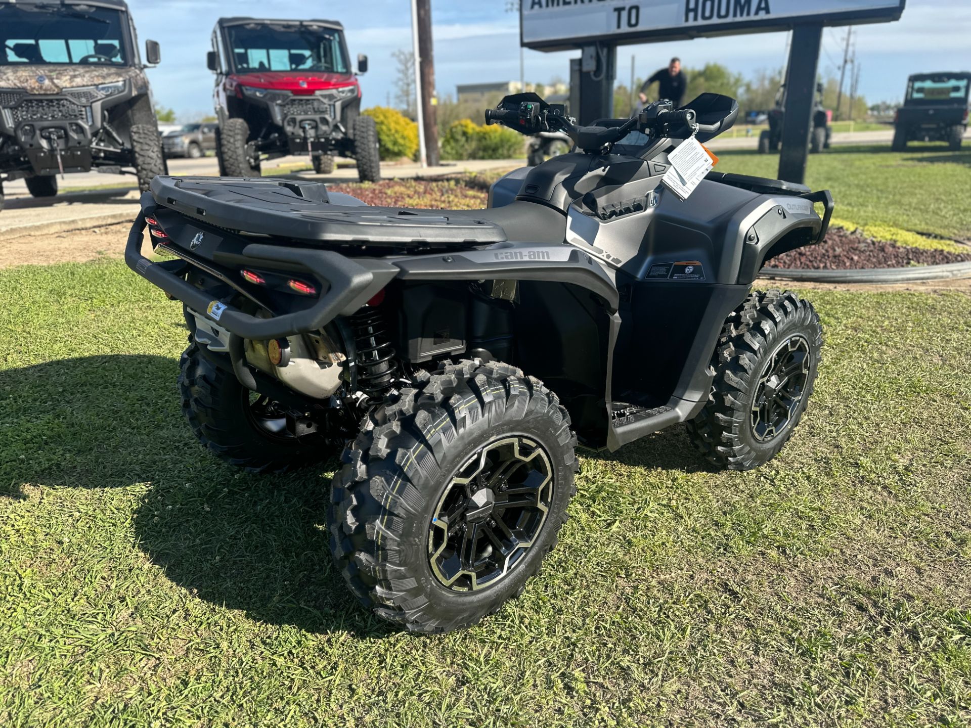 2026 Can-Am™ Outlander XT 850 3