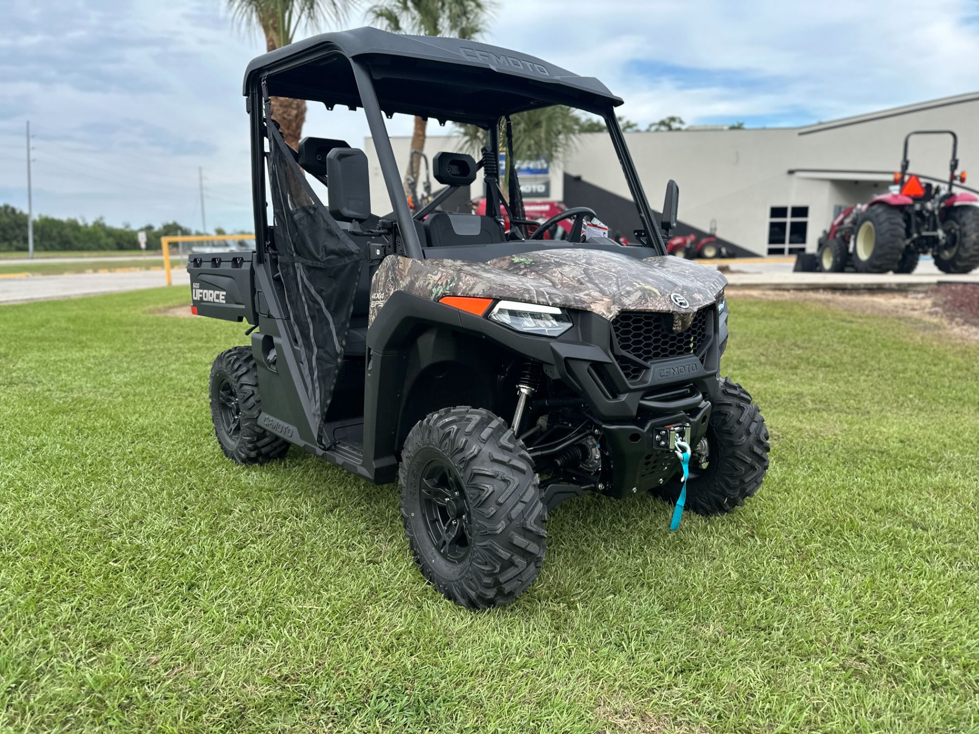 2026  UFORCE 600 1