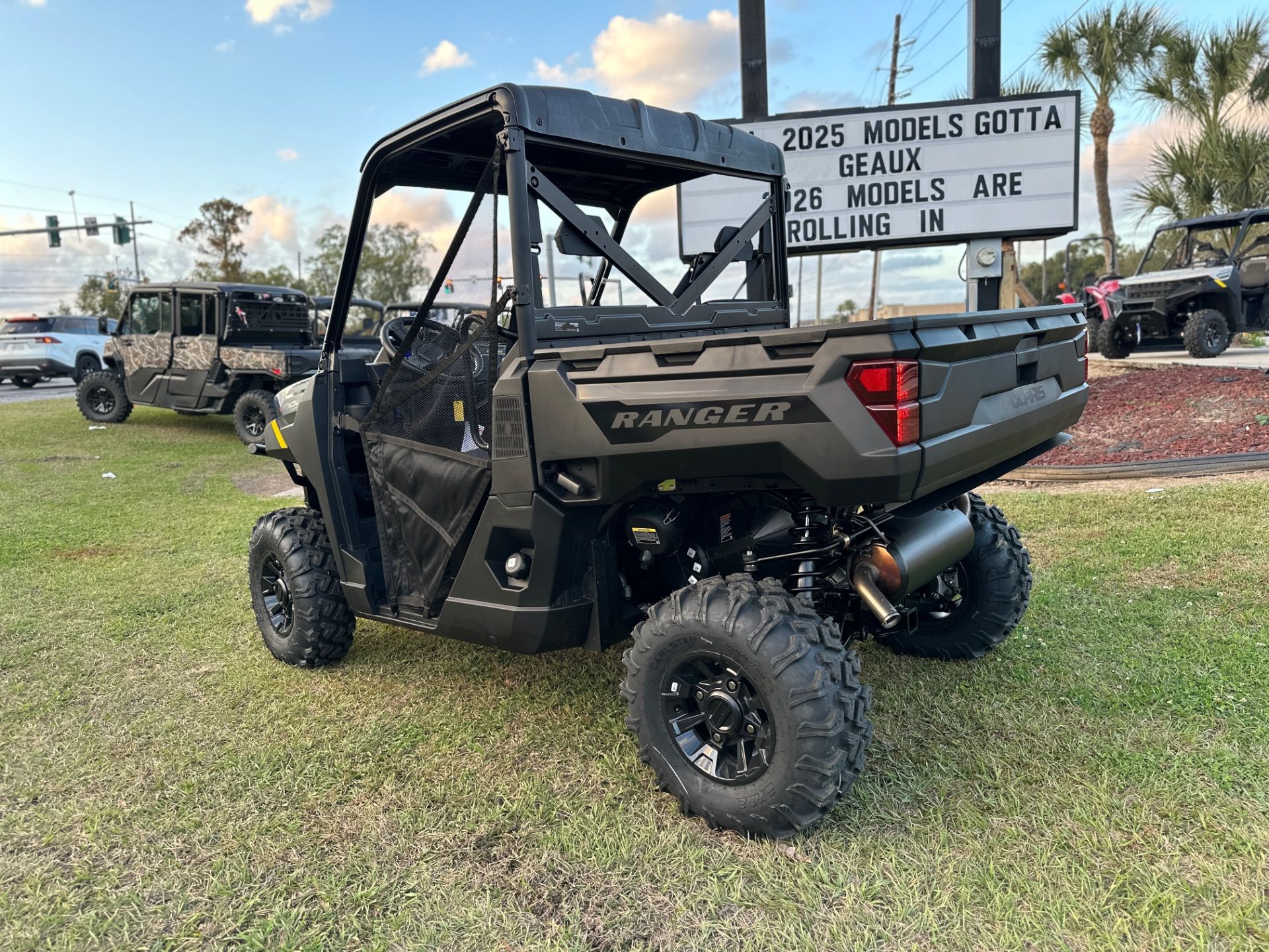 2026 Polaris Ranger 1000 Premium 2