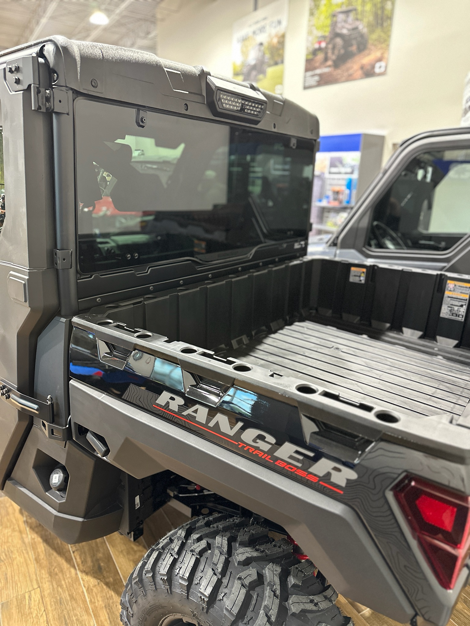 2027 Polaris Ranger photo 7