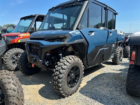 2027 Can-Am Defender XU MAX Limited HD11 — photo 1 of 11