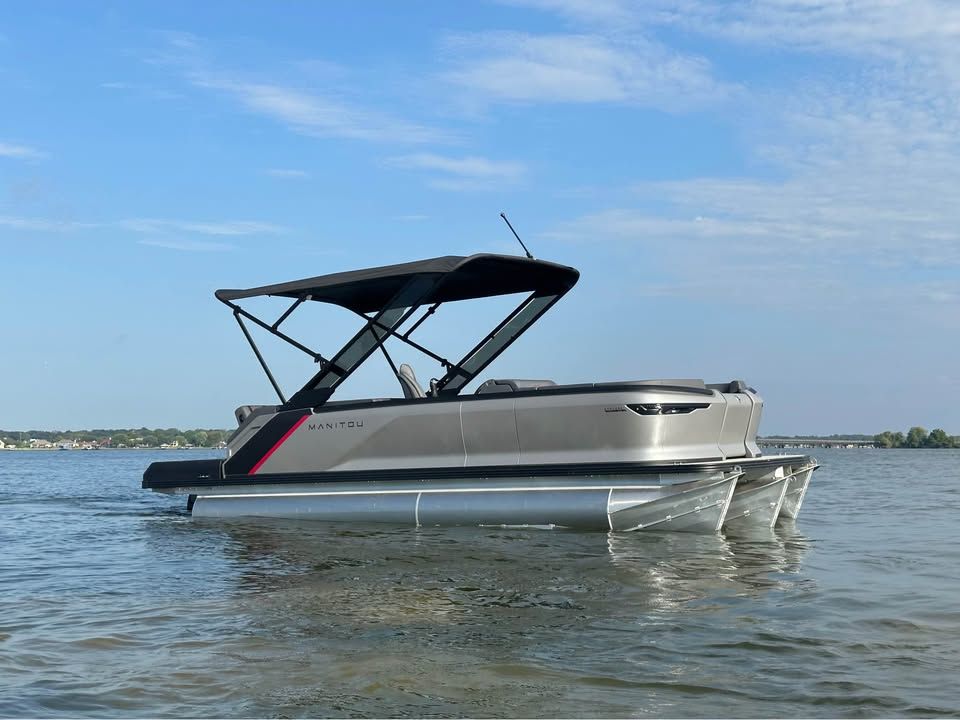 Used 2024 Manitou Explore 22 MAX Bench, Mabank TX | Specs, Price