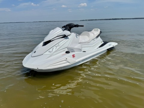 フィンガーウェイツ　ホワイト Used 2025 Yamaha VX Cruiser with Audio, Tool TX | Specs, Price
