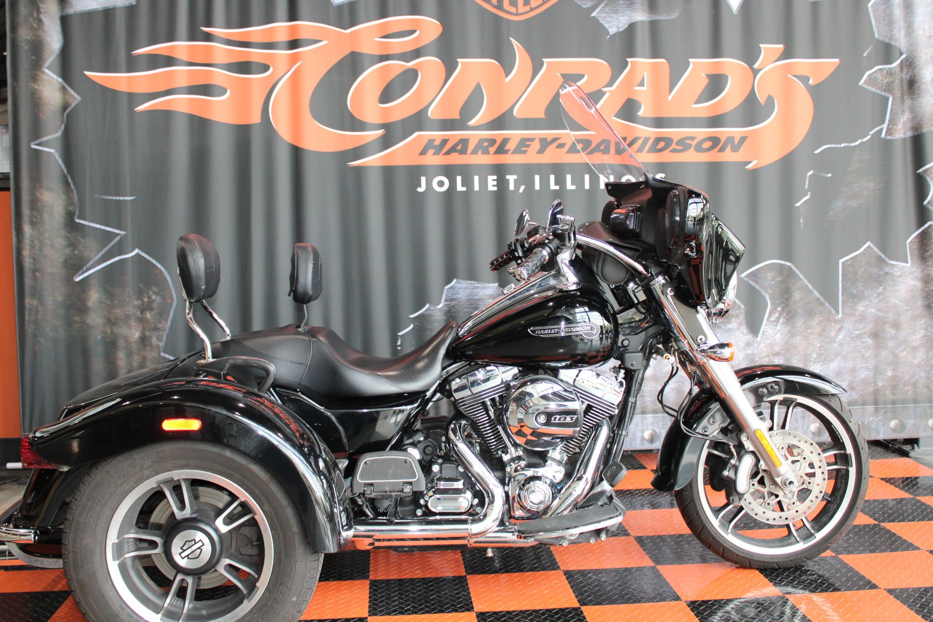 Used 2015 Harley-Davidson Freewheeler™ Vivid Black Trikes For Sale