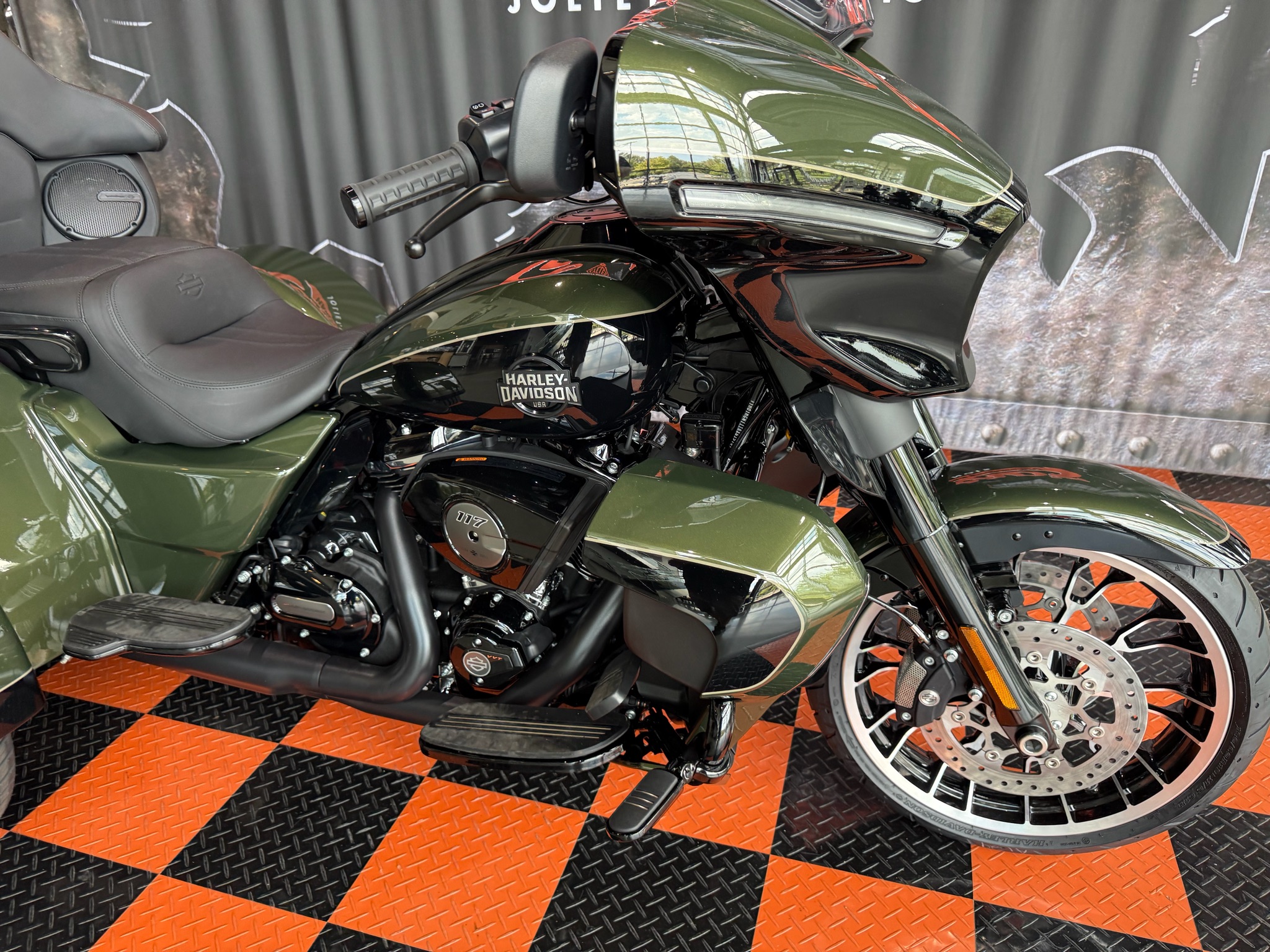 2026 Harley-Davidson Street Glide® 3 Limited 7