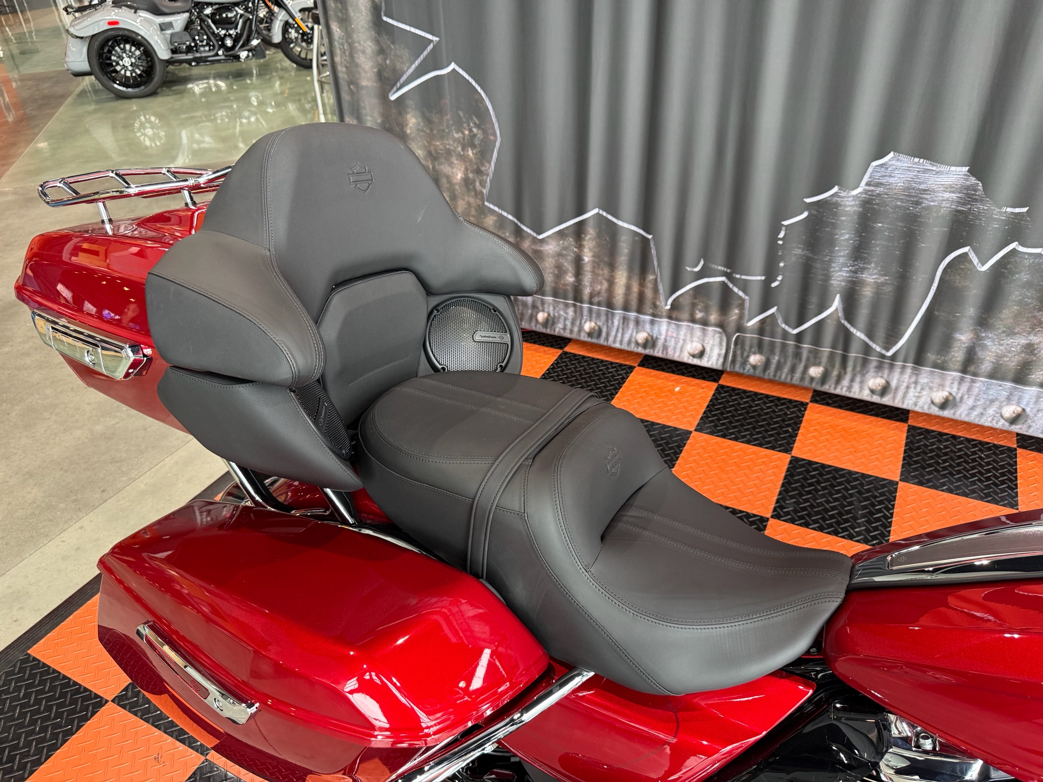 2026 Harley-Davidson Road Glide® Limited 5