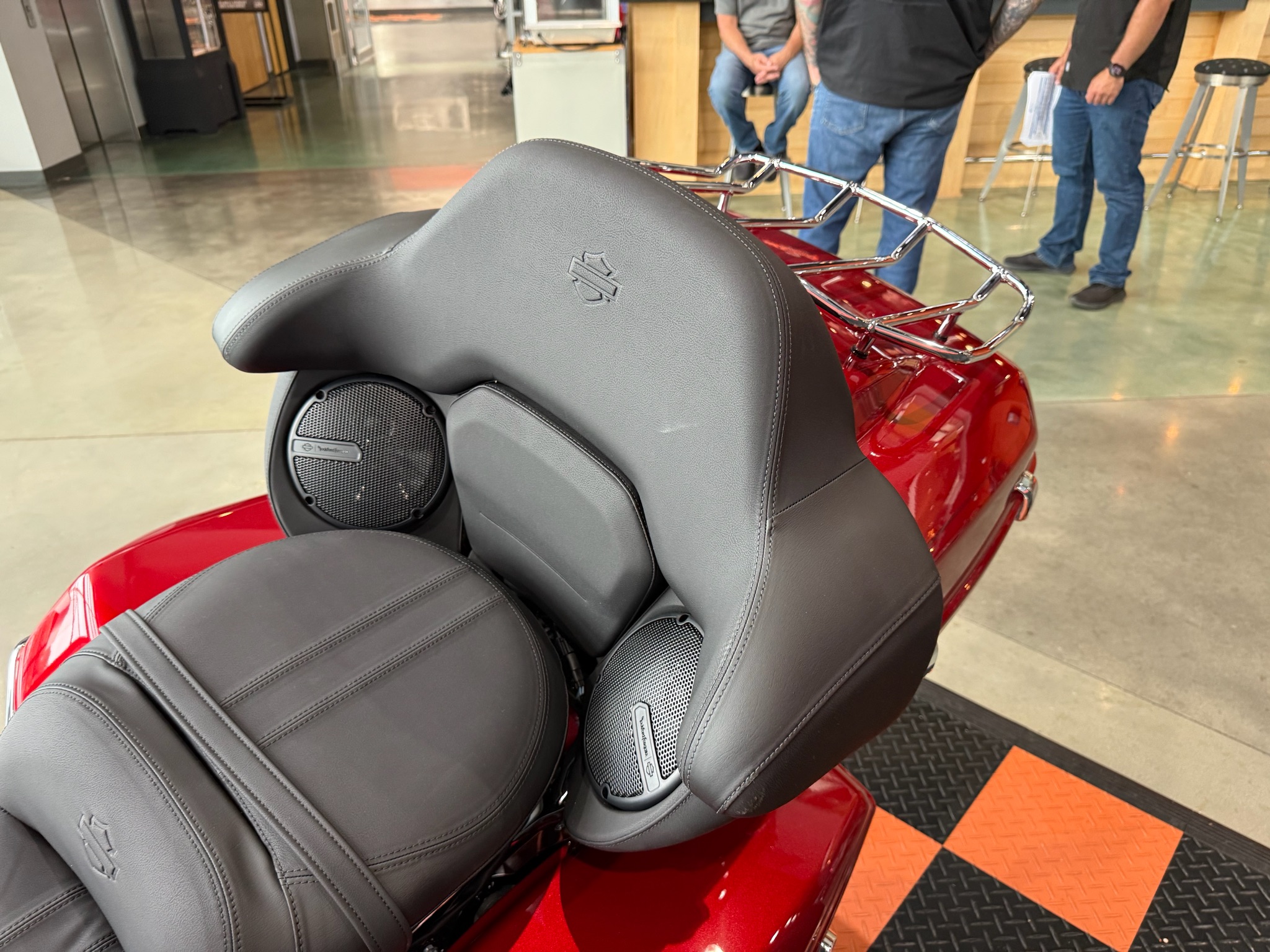 2026 Harley-Davidson Road Glide® Limited 11