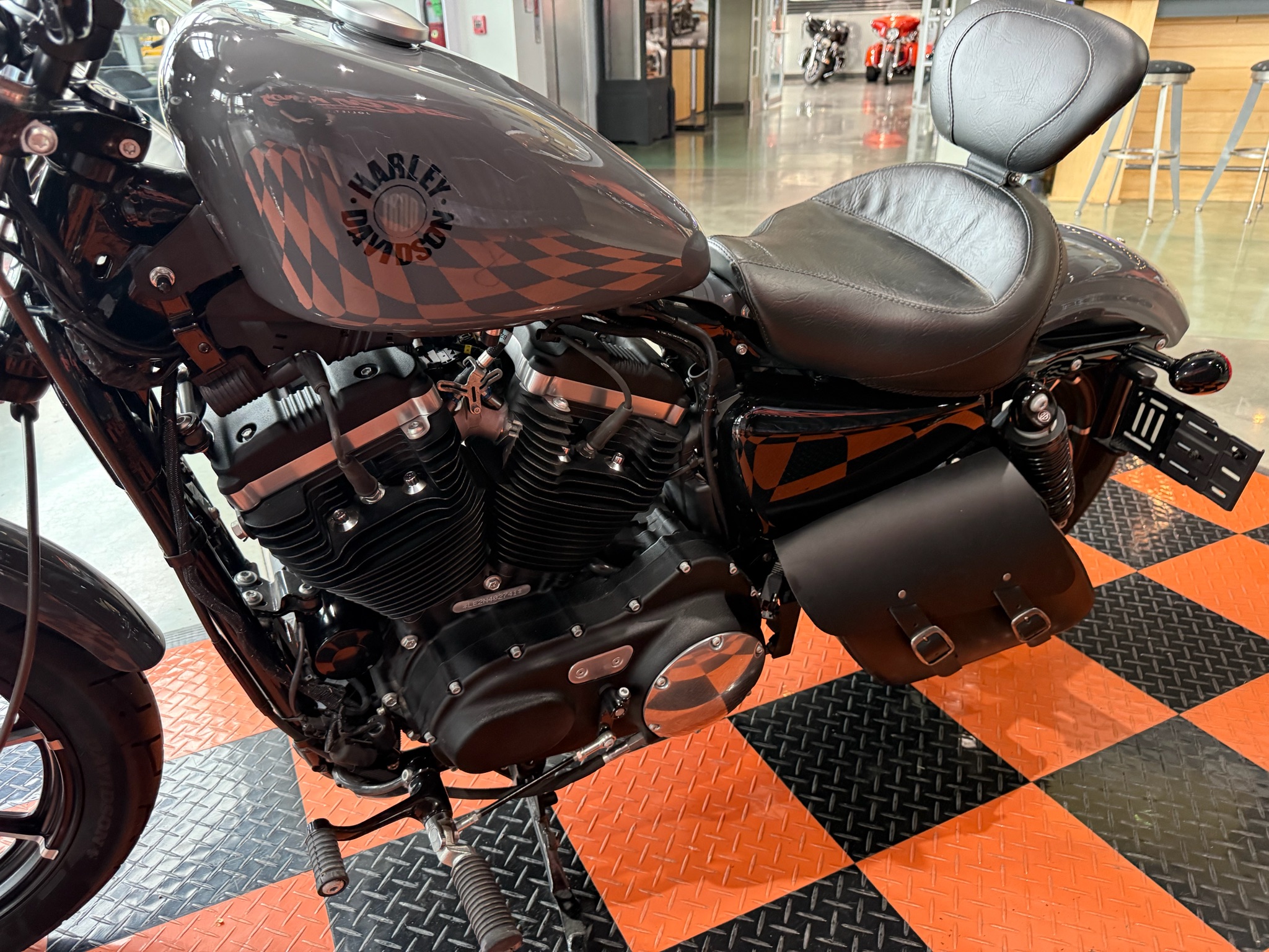 2022 Harley-Davidson Iron 883 9