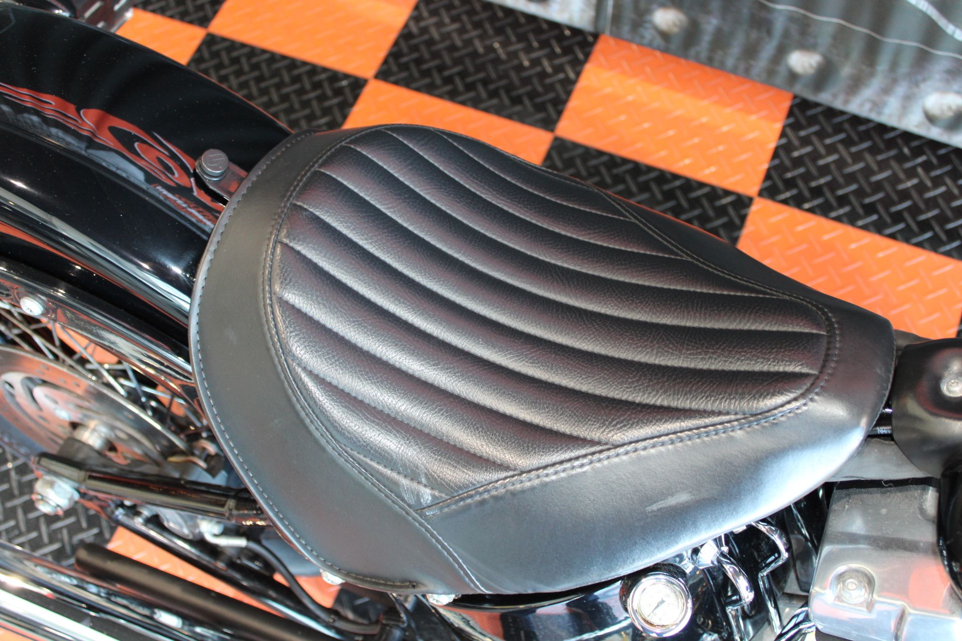 2013 Harley-Davidson Softail Slim® in Shorewood, Illinois - Photo 9