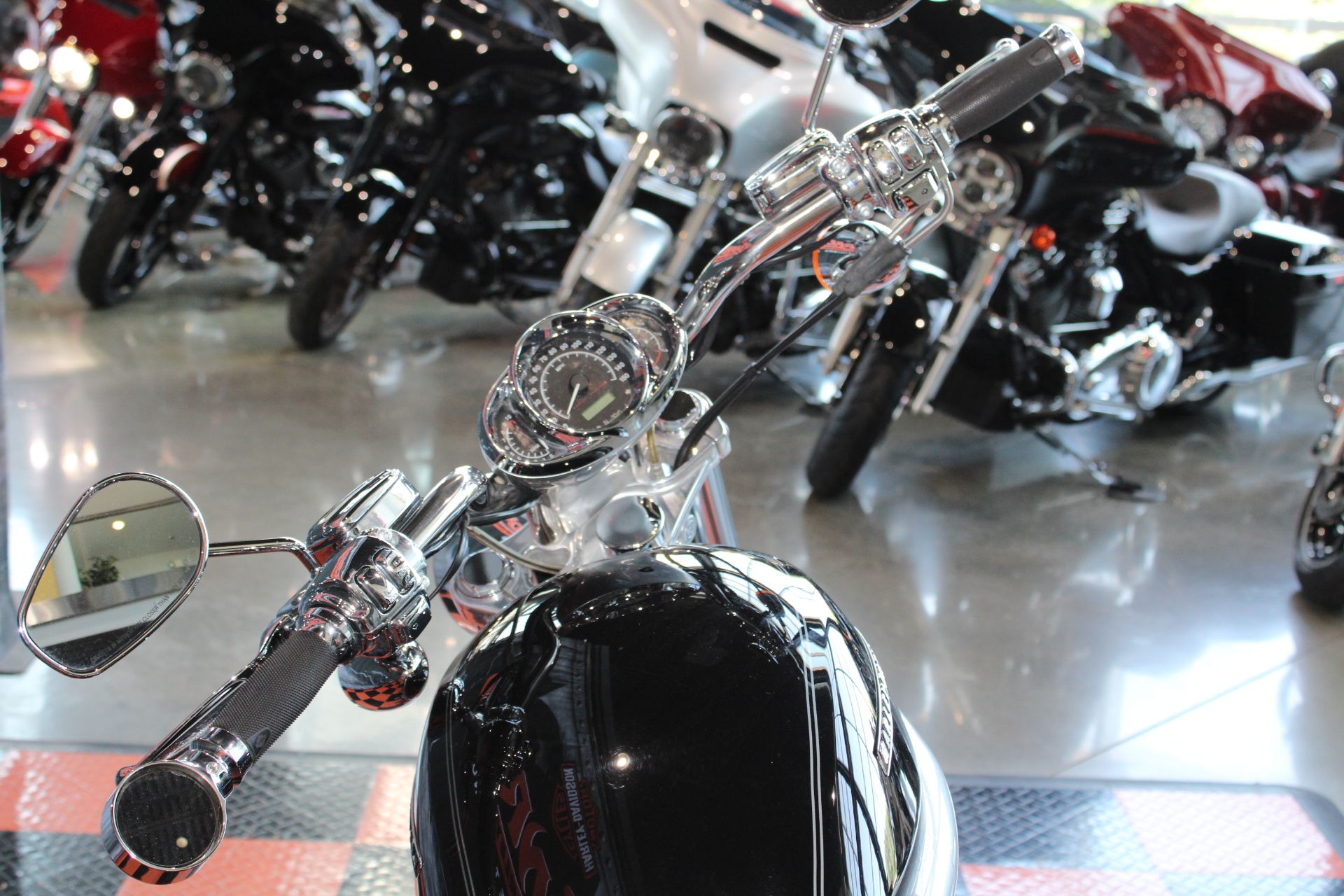 2007 Harley-Davidson V-Rod in Shorewood, Illinois - Photo 10