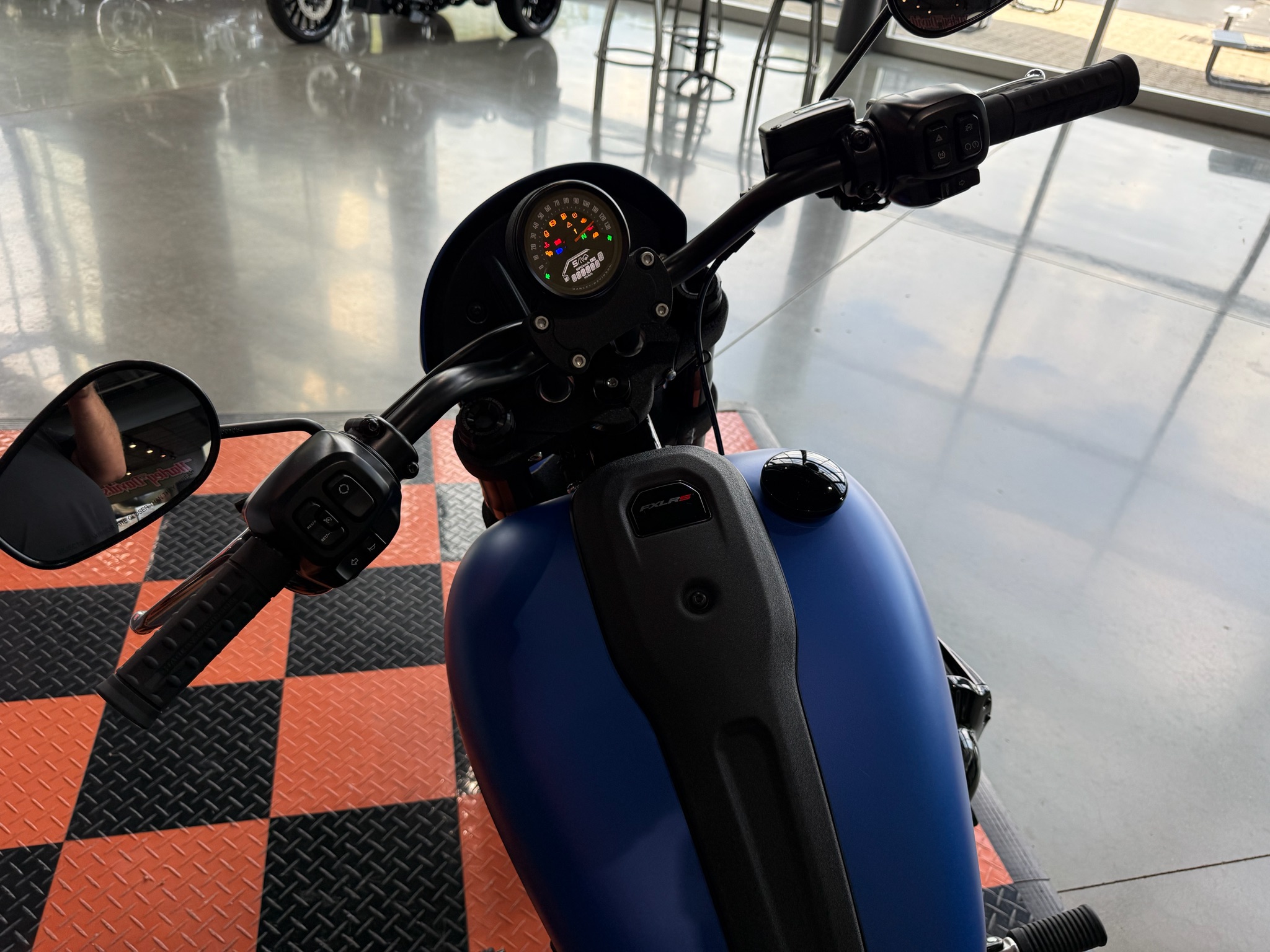 2026 Harley-Davidson Low Rider® S 10