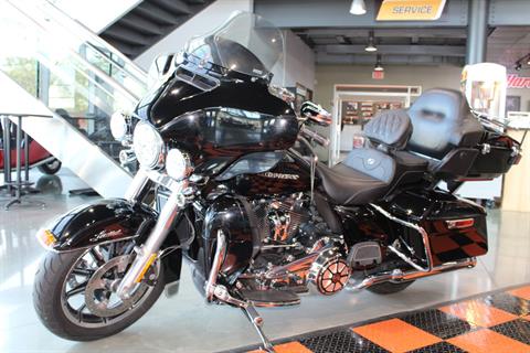 2018 Harley-Davidson Ultra Limited in Shorewood, Illinois - Photo 21