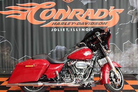 2021 Harley-Davidson Street Glide® Special in Shorewood, Illinois