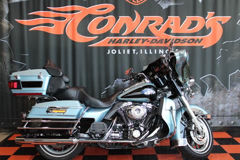 2007 Harley-Davidson FLHTCU Ultra Classic® Electra Glide® Patriot Special Edition in Shorewood, Illinois