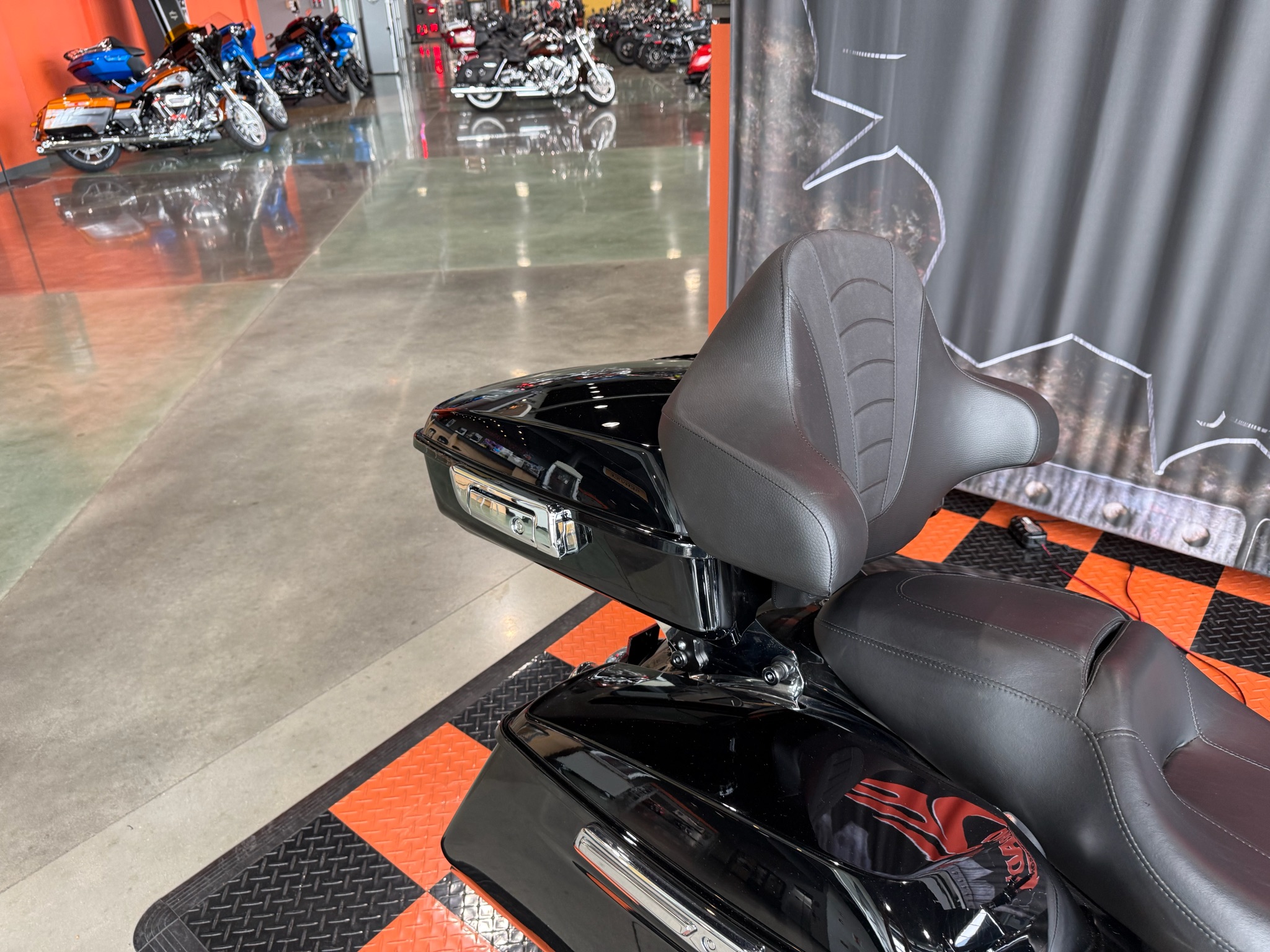 2020 Harley-Davidson Road Glide® 4