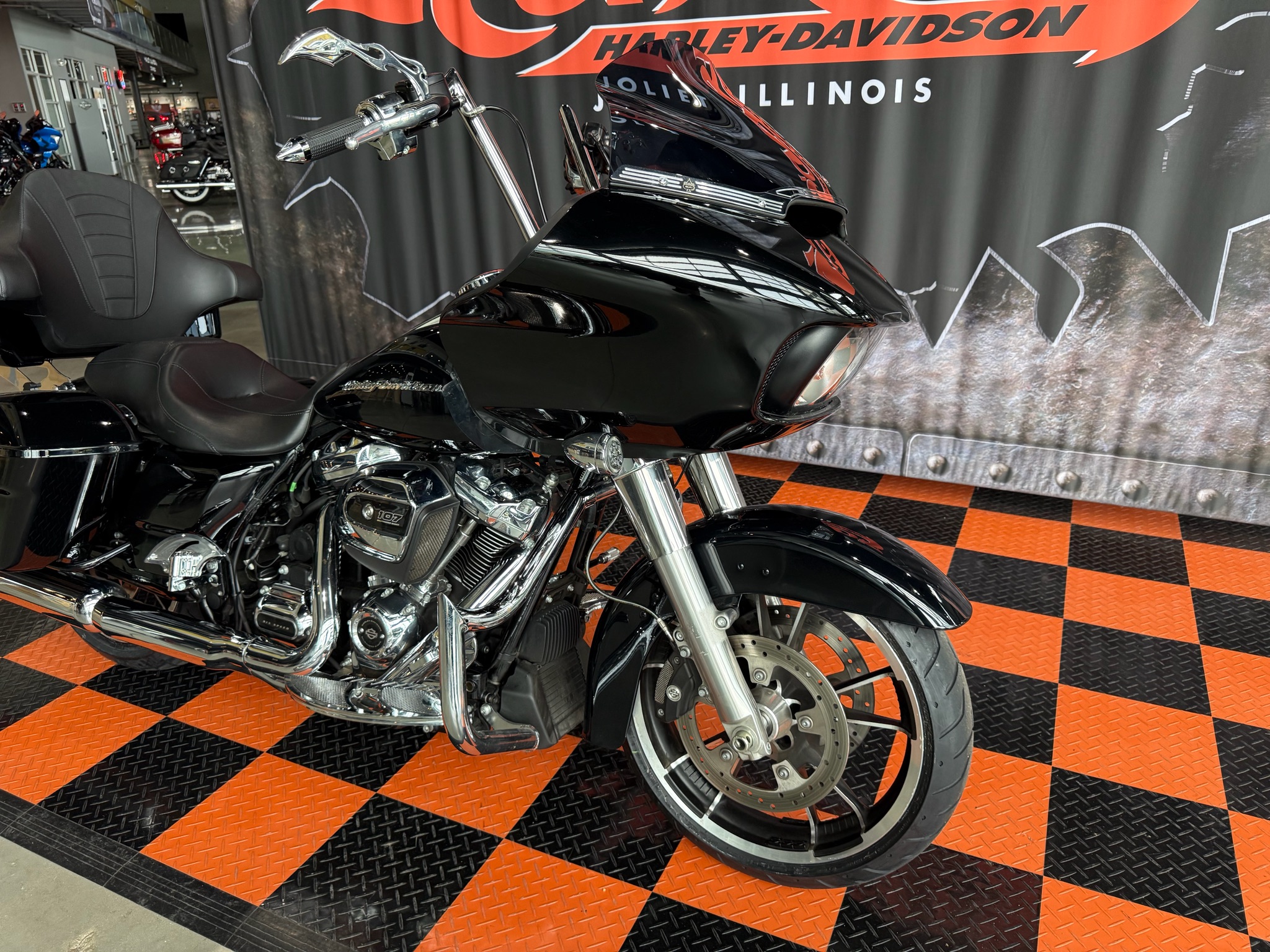 2020 Harley-Davidson Road Glide® 8