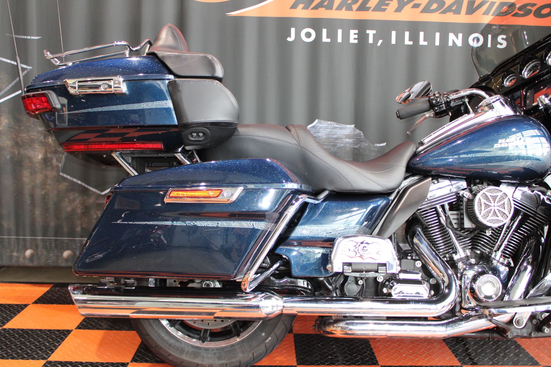 2016 Harley-Davidson Ultra Limited in Shorewood, Illinois - Photo 16