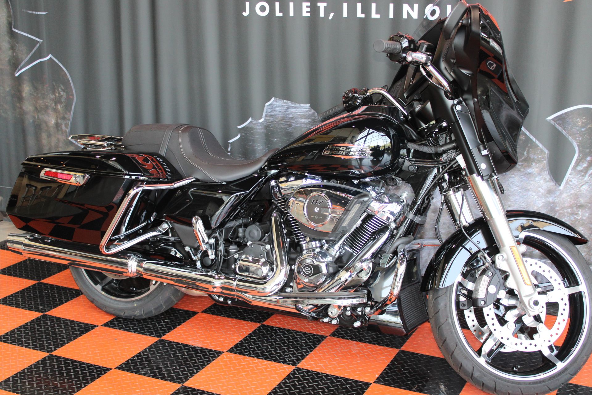 Harley-Davidson バイクシート 黒 Street Glide® Special | Riders Harley-Davidson®