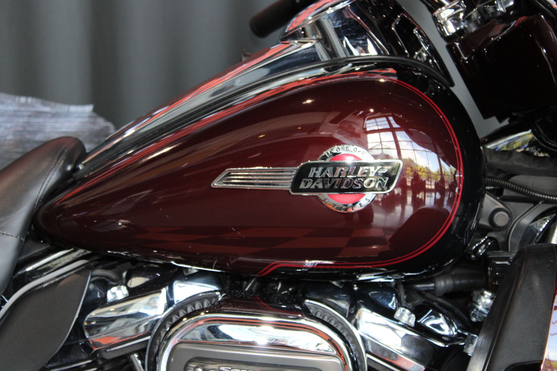 2022 Harley-Davidson Tri Glide® Ultra in Shorewood, Illinois - Photo 5