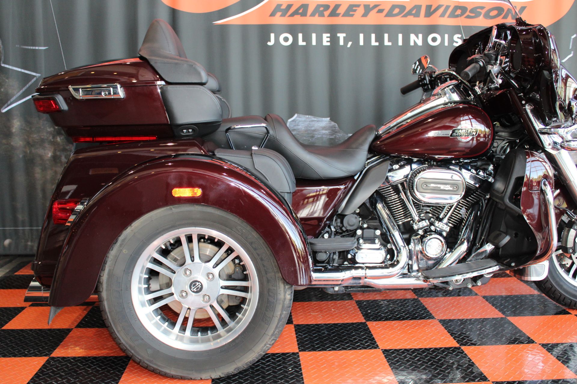 2022 Harley-Davidson Tri Glide® Ultra in Shorewood, Illinois - Photo 16