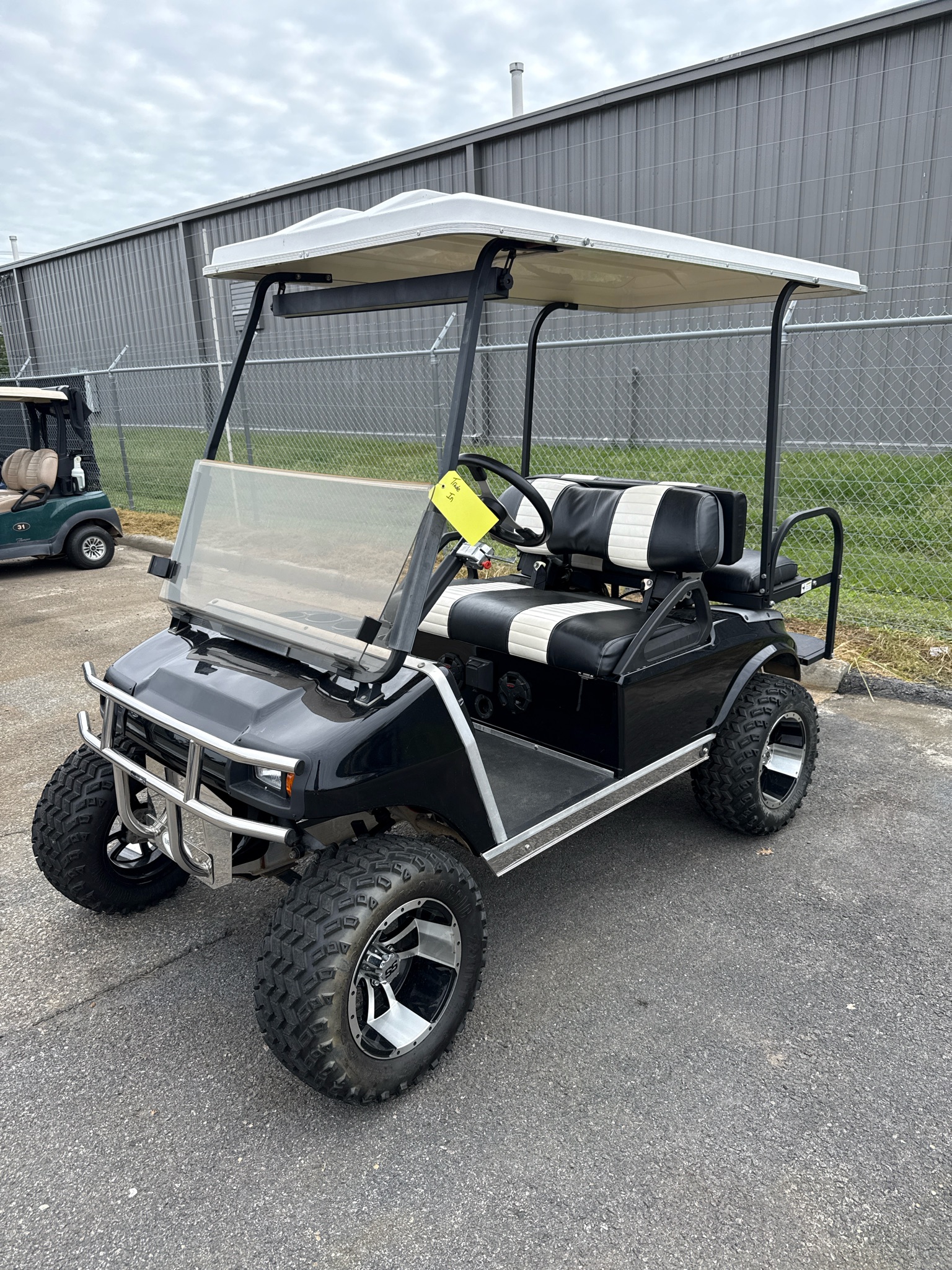 2004   for sale 1299946