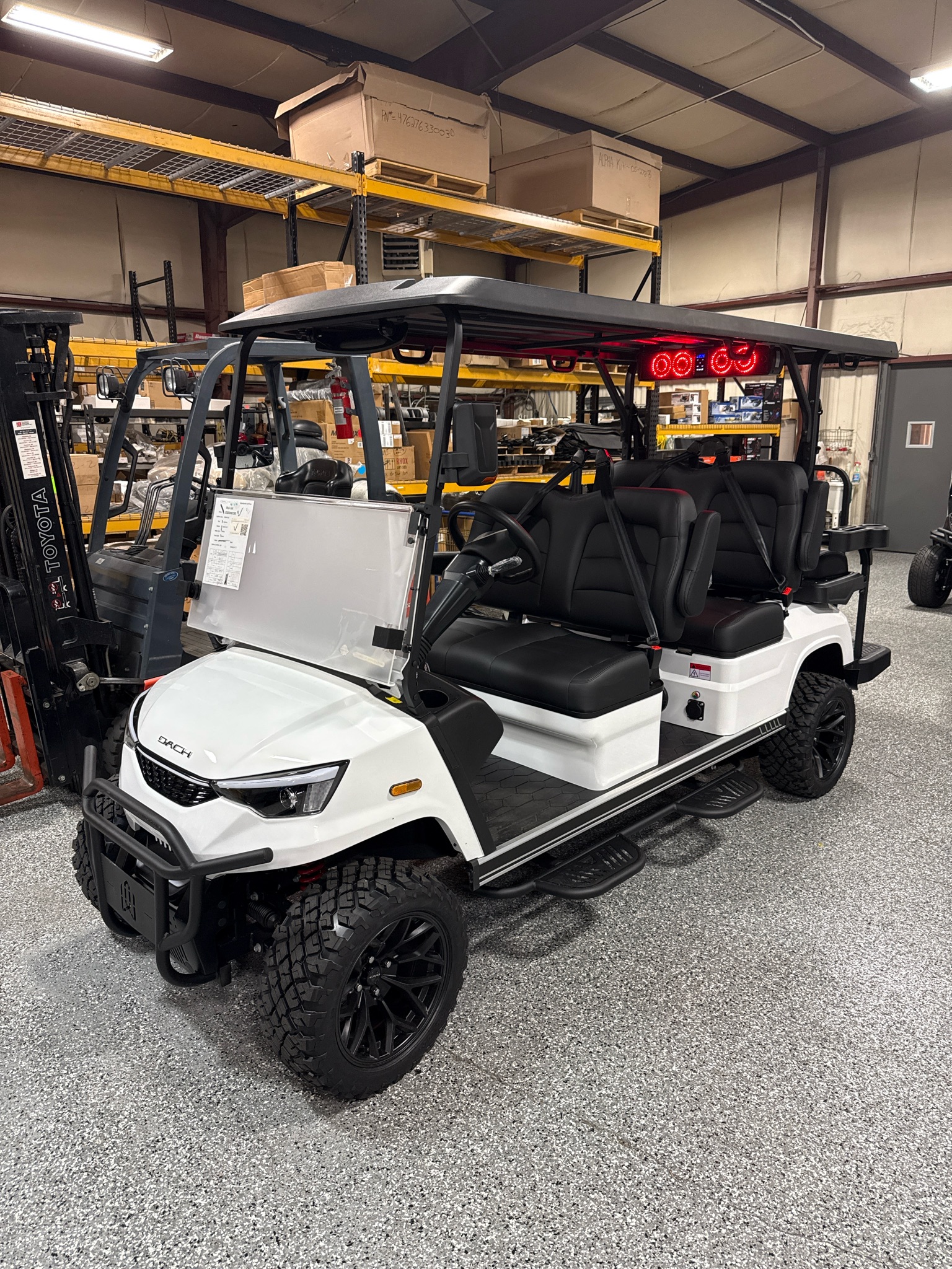 2026 Dach Vehicles