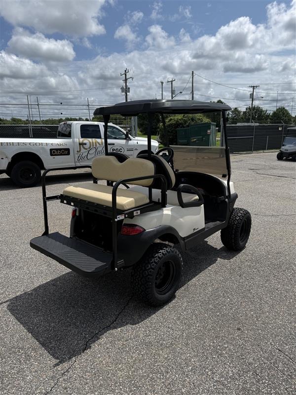 2021 Club Car Tempo photo 4