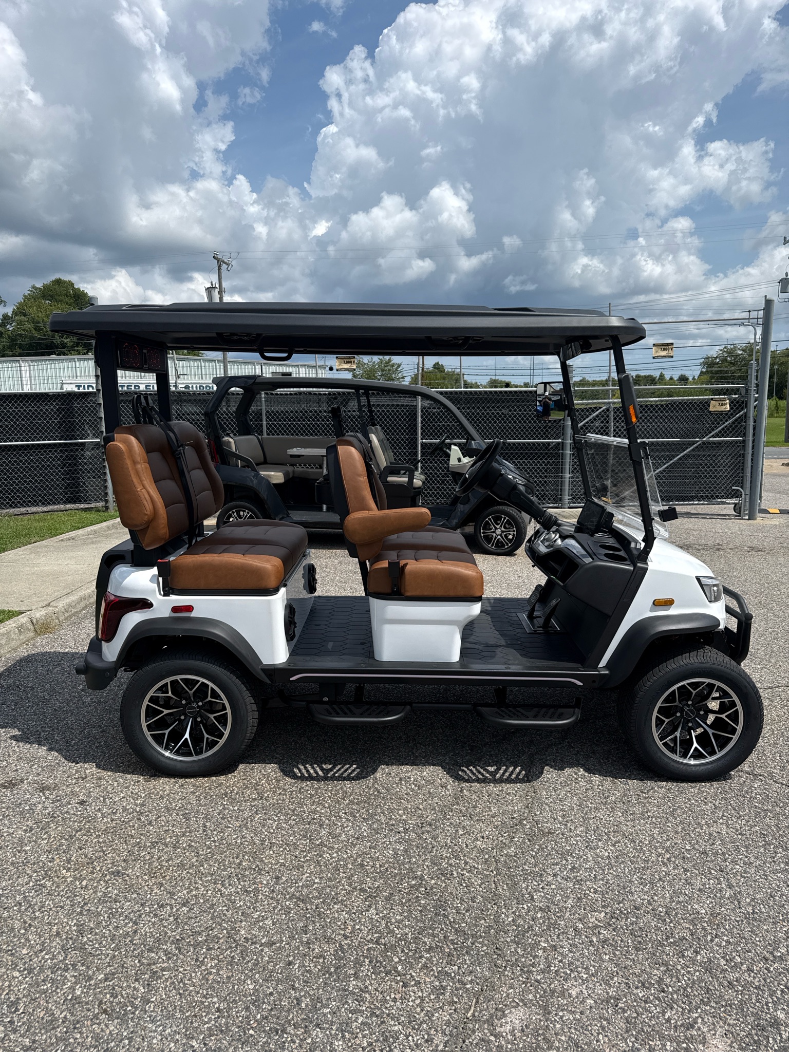 2026 Dach Vehicles photo 4