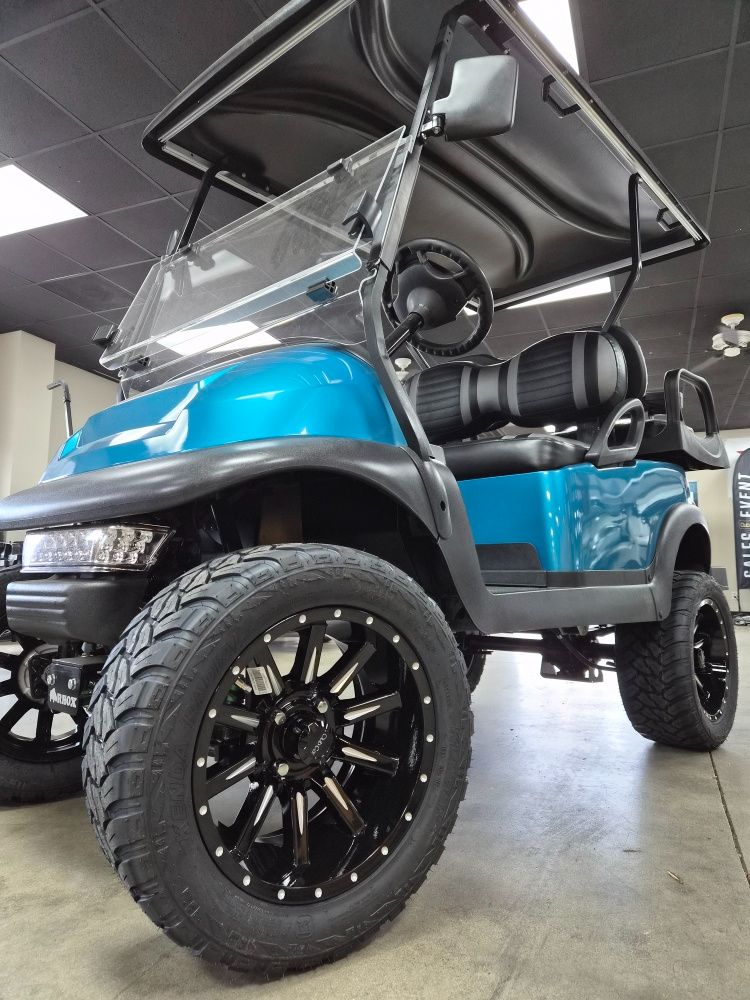 2020 Club Car Precedent photo 2