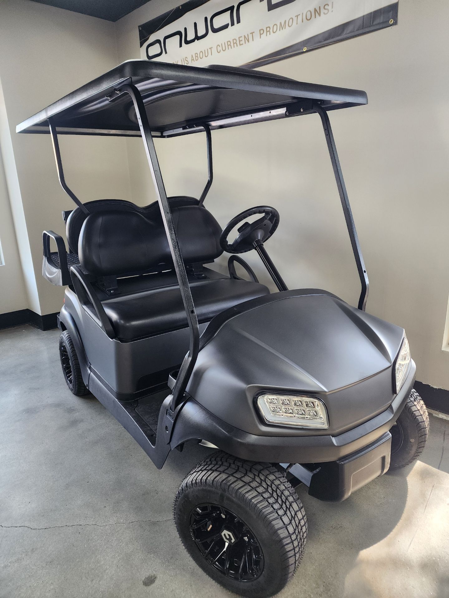 2021 Club Car Tempo photo 3