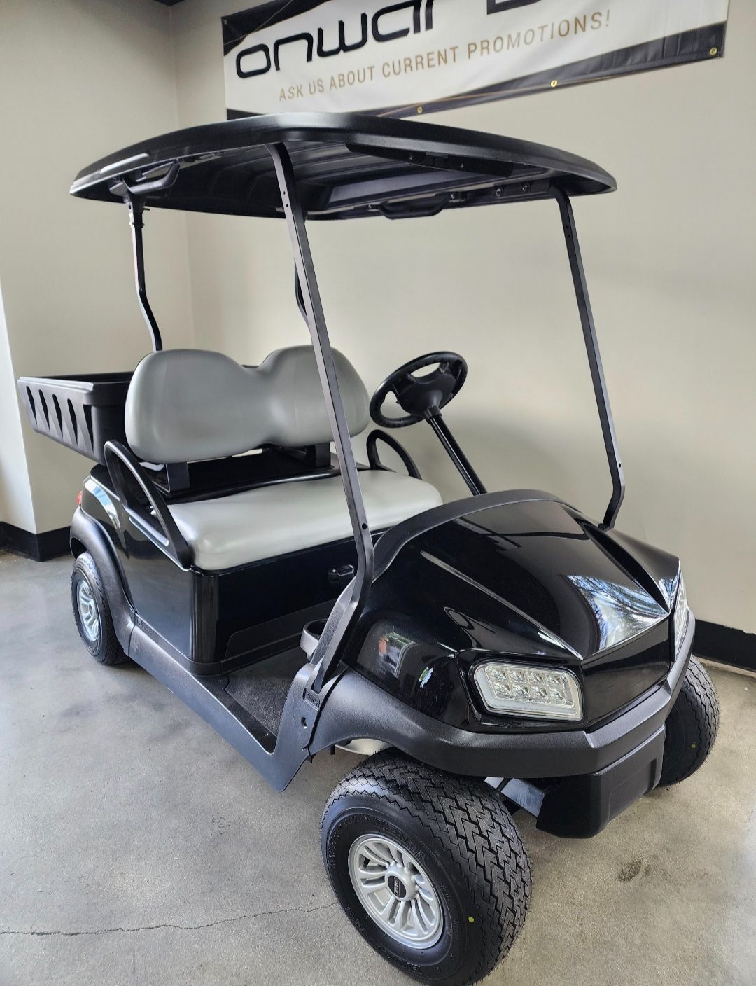 Club Car photo 4