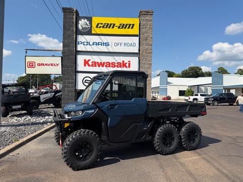 2026 Can-Am Defender 6x6 Limited — photo 1 of 21
