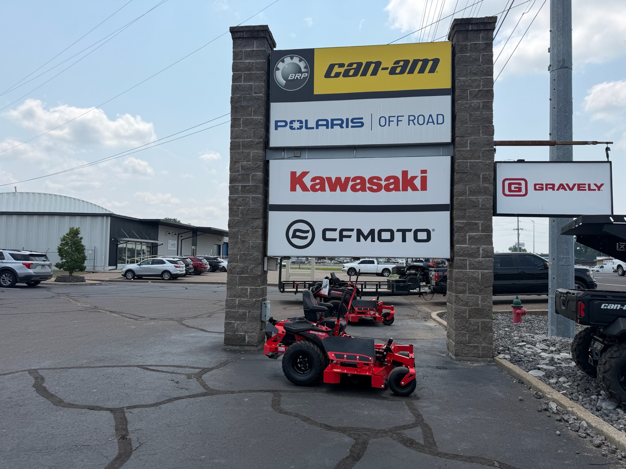 New Gravely USA ZT HD 60 in. Kawasaki FR730V 24 hp Red | Lawn