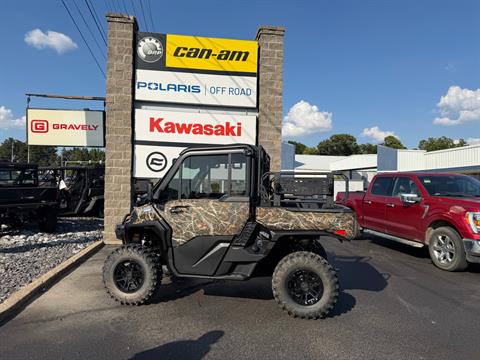 2027 Can-Am Defender XU Limited HD11 — photo 1 of 34