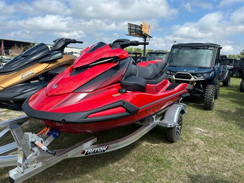 New 2025 Yamaha VX Deluxe with Audio | Watercraft in Statesboro GA