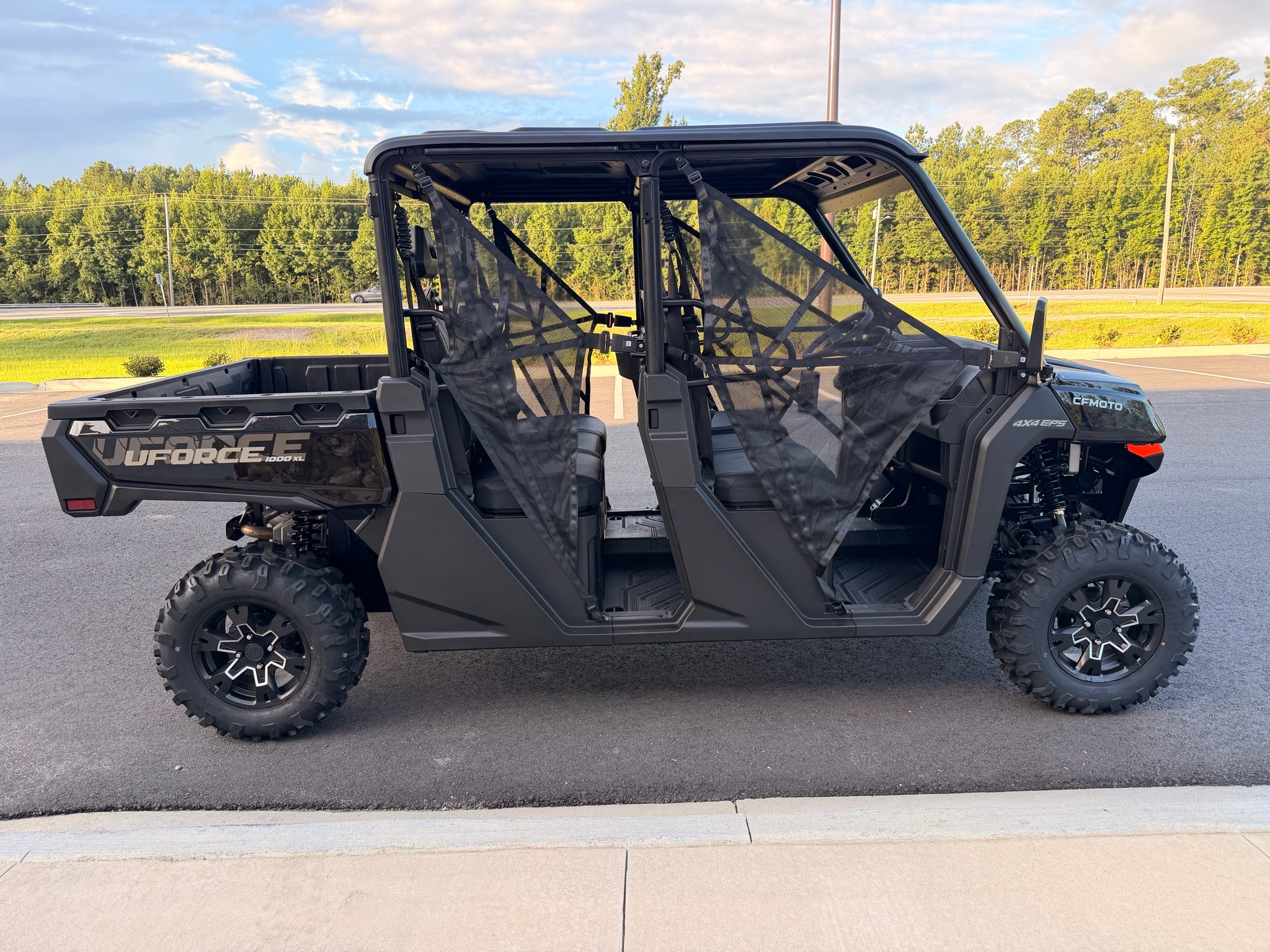 2026  UFORCE 1000 XL 2