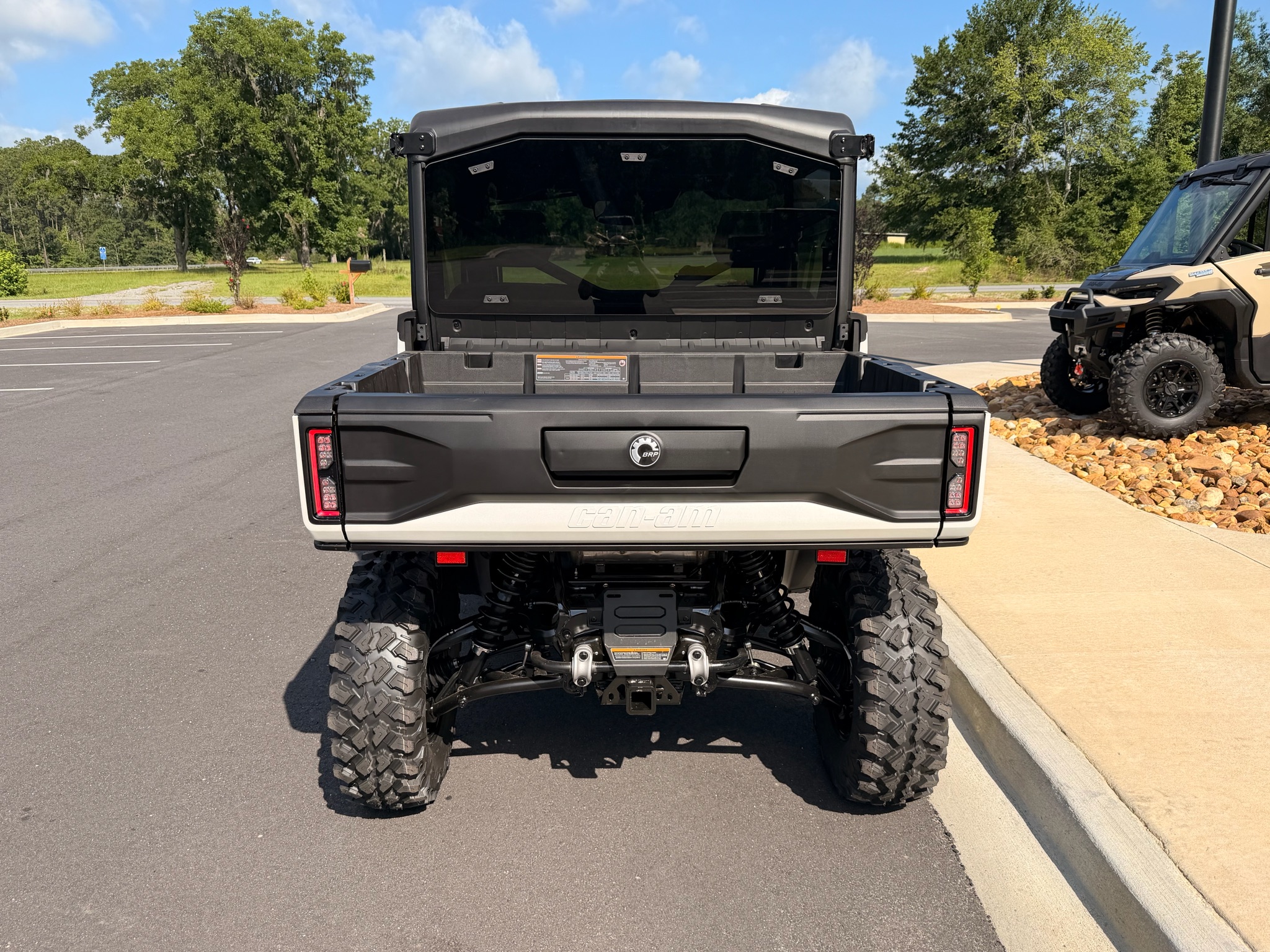 2026 Can-Am™ Defender Limited HD11 5