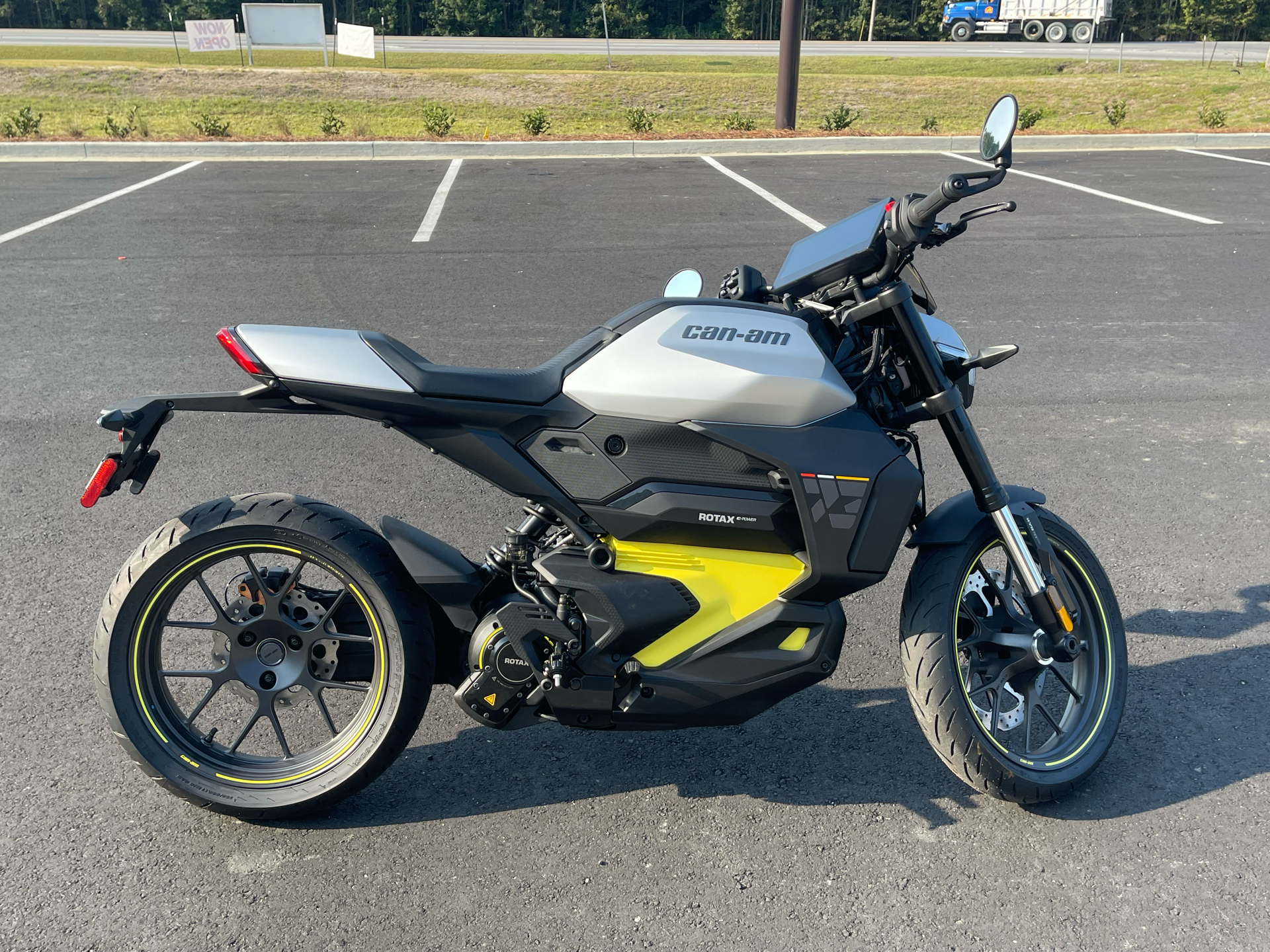 New 2025 Can-Am Pulse '73, Bloomingdale GA | Specs, Price, Photos
