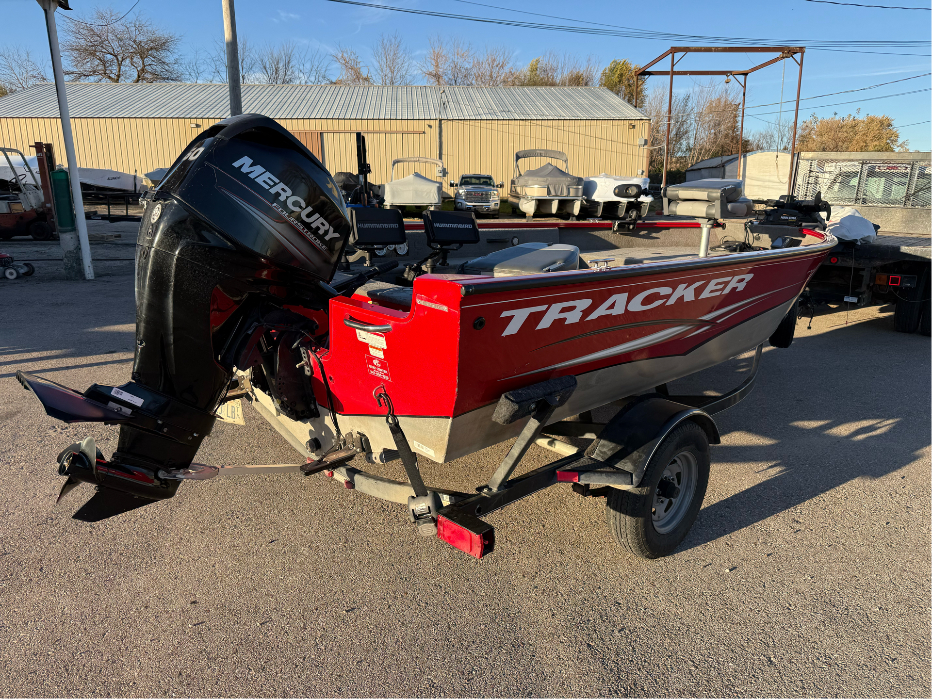 2013 Tracker Pro Guide V-16 T in Edgerton, Wisconsin - Photo 5