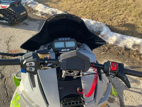 2017 Arctic Cat ZR6000 129 R XC in Edgerton, Wisconsin - Photo 6