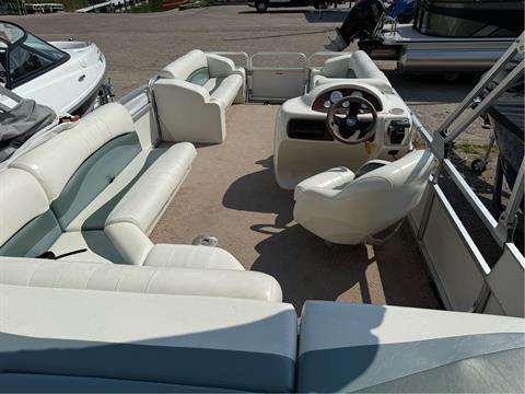 2003 Suncruiser TR220 in Edgerton, Wisconsin - Photo 5